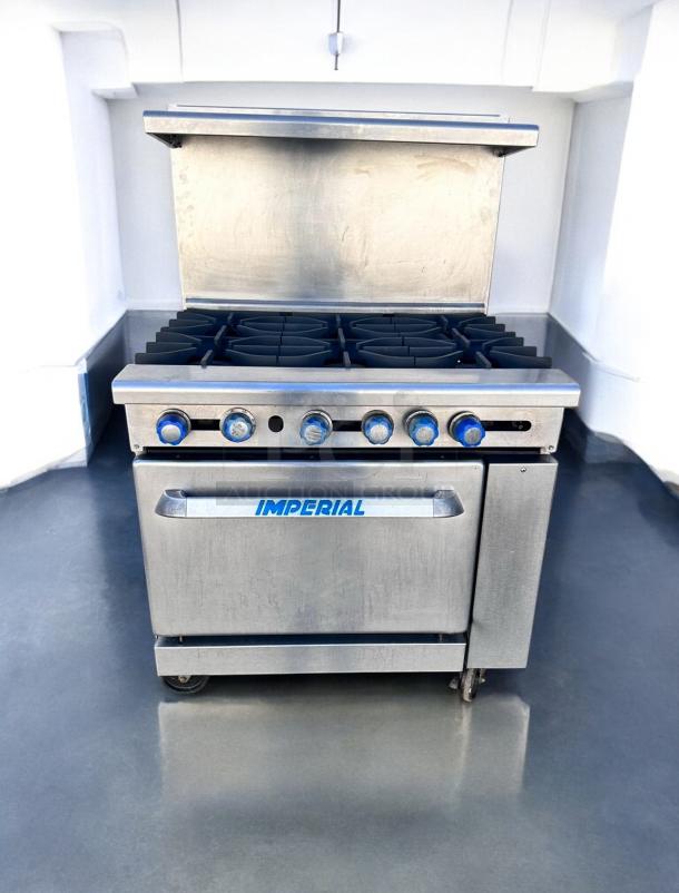 GAS RANGE – Imperial 6-Burner with Oven – Excellent Condition – Tested & Working! - Image 7 of 9