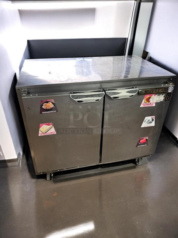 UNDERCOUNTER REFRIGERATOR – Beverage-Air – Excellent Condition – Tested & Working! - Image 3 of 5