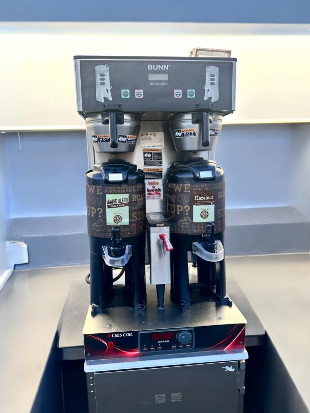 COFFEE BREWER – Bunn Dual Coffee Brewer – Excellent Condition – Tested & Working! - Image 1 of 9