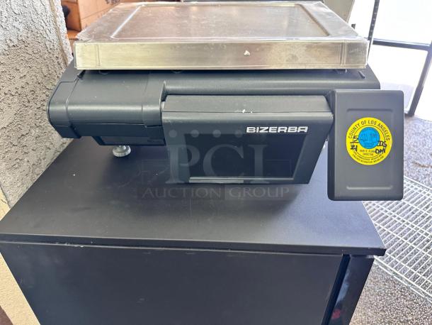 digital retail scale model with display and stainless platform - Image 2 of 3