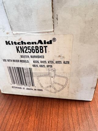 Flat Beater – KitchenAid KN256BBT – Like-New in Box – Code 40 – Tested & Working!