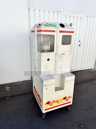 JUICER – Fresh’n Squeeze Multi-Fruit Juicer –Missing parts – Tested & Working! – Code BPT52