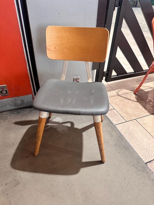 WOOD + METAL RESTAURANT CHAIR – Excellent Condition – 6 Available – Tested & Sturdy! - Image 3 of 3