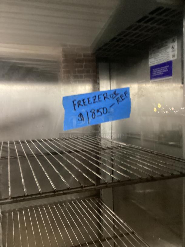 Traulsen Stainless Steel 2-Door Refrigerator or Freezer
Model# MHT23 2DREFSL C20010
134a 
Single Phase 
52 x35 x 77 - Image 4 of 5