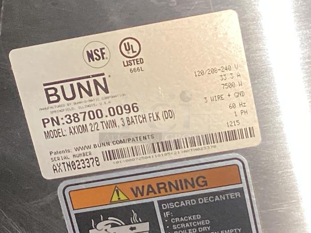 Bunn Axiom Series 4-Pot Coffee Brewer
Model# Axiom 2/2 Twin, 3 Batch FLK (DD)
16 x 18 x 18 - Image 3 of 3