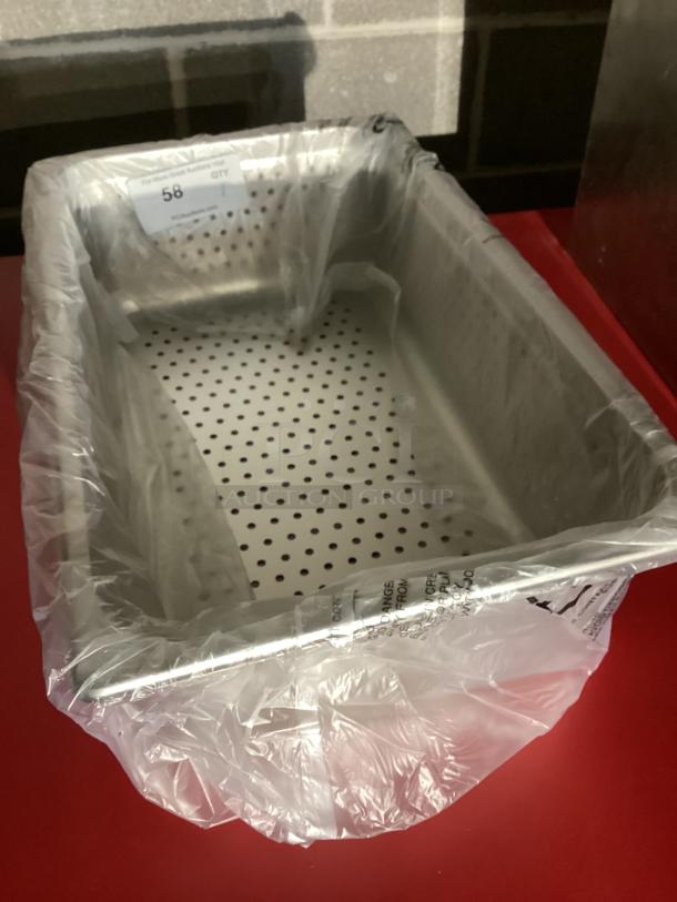 Wow New! Uplate 18-8 Stainless Steel Full Size Perforated Drop Pan
21 x 13 x 6
Qty 1 - Image 1 of 2