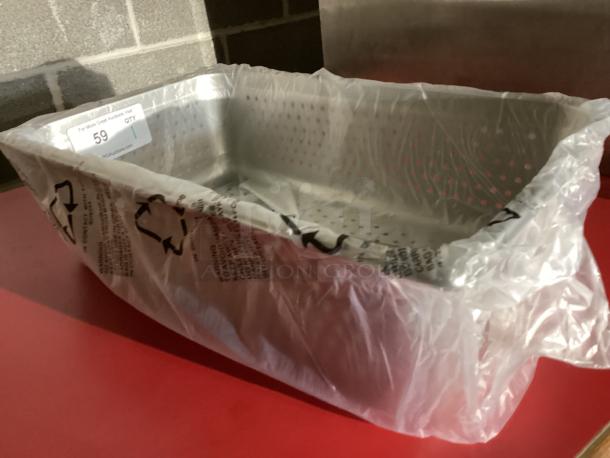 Wow New! Uplate 18-8 Stainless Steel Full Size Perforated Drop Pan
21 x 13 x 6
Qty 1 - Image 2 of 2