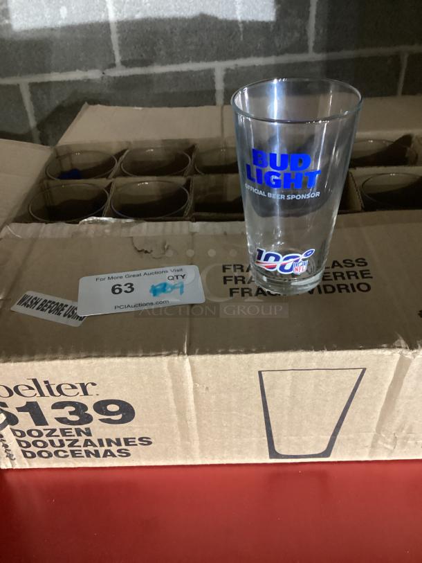 Bud Light NFL Collectors Bar Glasses. Brand New
Qty 9
Your Bid x 9 - Image 2 of 2