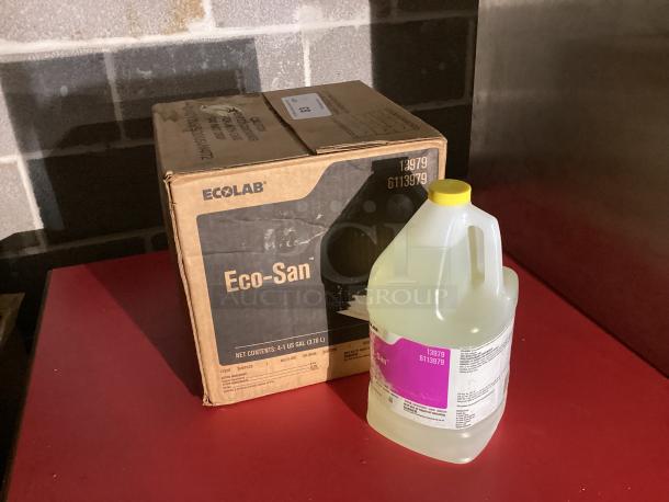 EcoLab 4- One Gallon Bottles of Eco -San
Qty 4 
Your Bid x 4 - Image 1 of 2