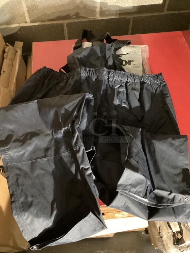 Condor Protective Clothing - Overall/Pant
Size 4XL
Qty 1 - Image 2 of 2