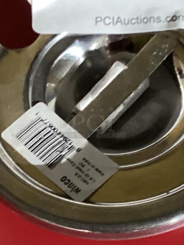 Winco 2.6 qt Stainless Steel Insert Cover 
Qty 2
Your Bid x 2 - Image 2 of 3
