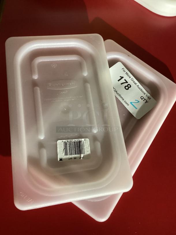 Rubbermaid 144P White ¼ Pan Lid 
Qty 2
Your Bid x 2 - Image 1 of 2