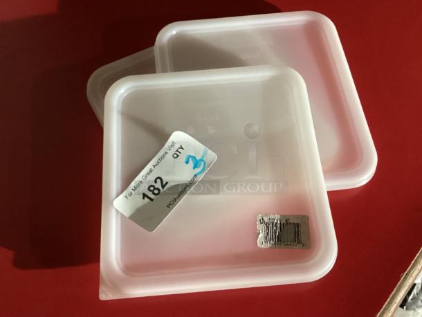 Rubbermaid 6509 Clear Lid 
Qty 2 
9 x 8-½
Your Bid x 2 - Image 1 of 1