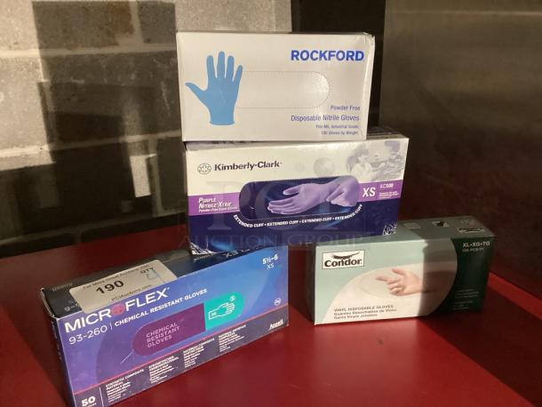 Assorted Disposable Gloves 
Qty 4
Your Bid x 4 - Image 1 of 1