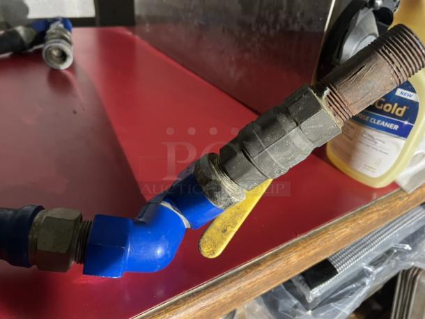 45" Blue Gas Hose W/Threaded Connectors - Image 2 of 3
