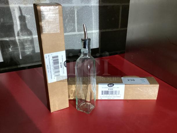 16oz Prima Bottle, S/S Pourer
Qty 3
Your Bid x 3 - Image 1 of 2