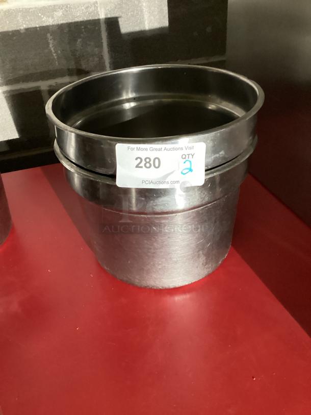 11"  Soup Pans
Qty 2 
Your Bid x 2 - Image 1 of 2