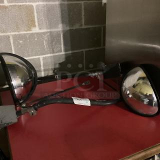 Spot Mirrors
Qty 2
Your Bid x 2