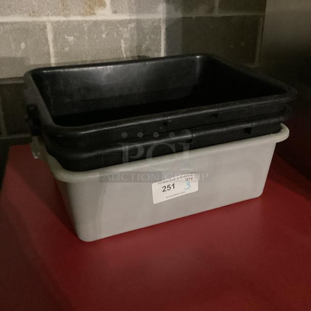 Bus Tubs 
Qty 3
Your Bid x 3 - Image 1 of 1