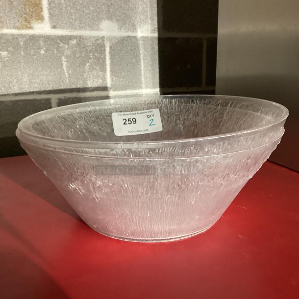 16” Plastic Salad Bowls
Qty 2
Your Bid x 2 - Image 2 of 2