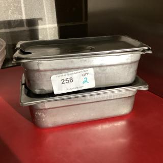Stainless Steel ¼ Size 4” Pans 
Qty 2
Your Bid x 2