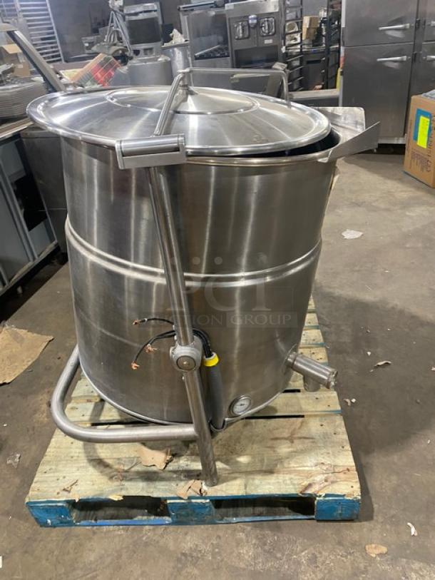 Cleveland Range Commercial Stainless Steel Electric Powered Self-Contained 2/3 Steam Jacketed Tilting Steam Kettle! Model: KEL-60T SN: WT2569-93D-02! 208V 3 Phase! On Legs! Working When Removed! - Image 2 of 10