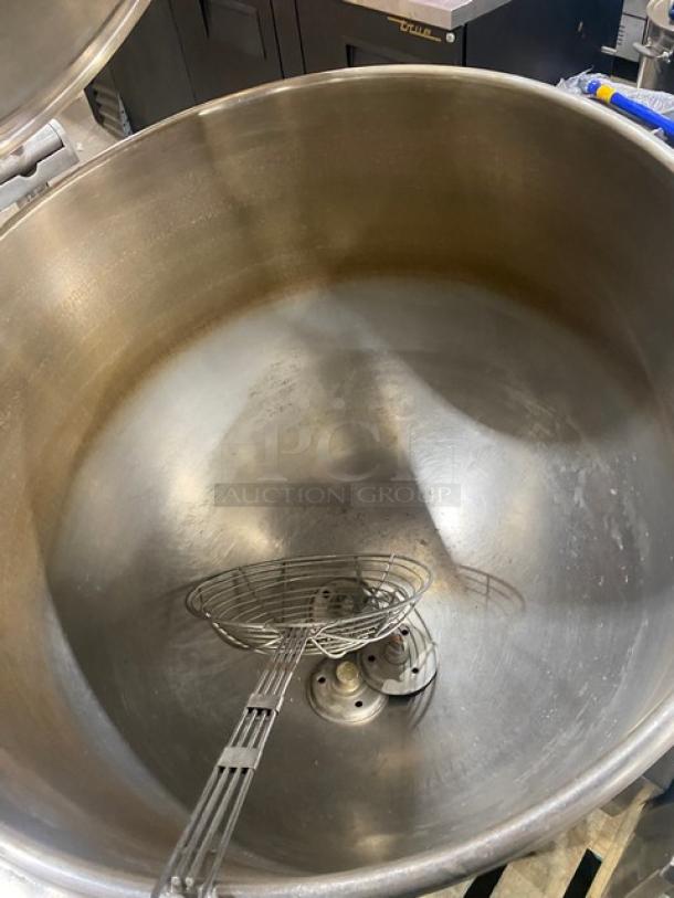 Cleveland Range Commercial Stainless Steel Electric Powered Self-Contained 2/3 Steam Jacketed Tilting Steam Kettle! Model: KEL-60T SN: WT2569-93D-02! 208V 3 Phase! On Legs! Working When Removed! - Image 5 of 10