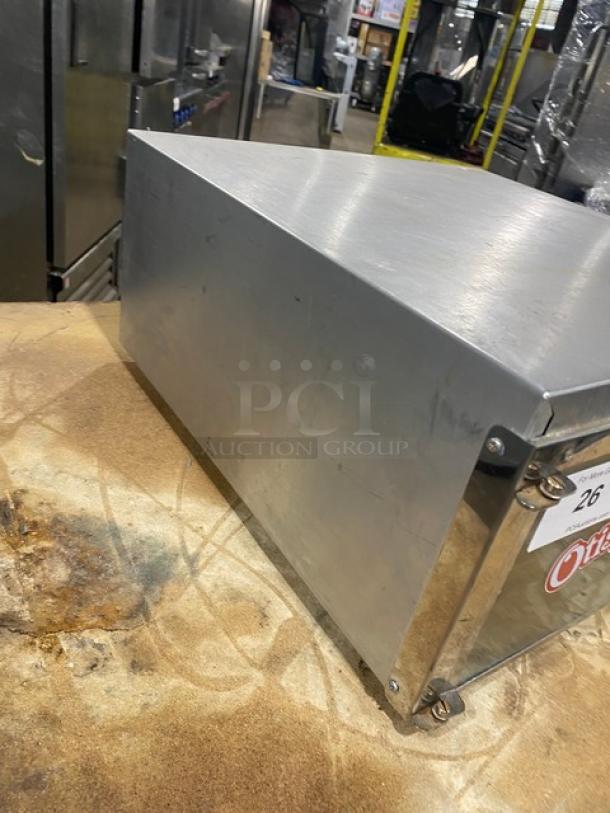 Otis Spunkmeyer Commercial Stainless Steel Electric Powered Countertop Cookie Convection Oven! With 3 Baking Trays! Model: OS-1 SN: C0090295! 120V! - Image 3 of 7