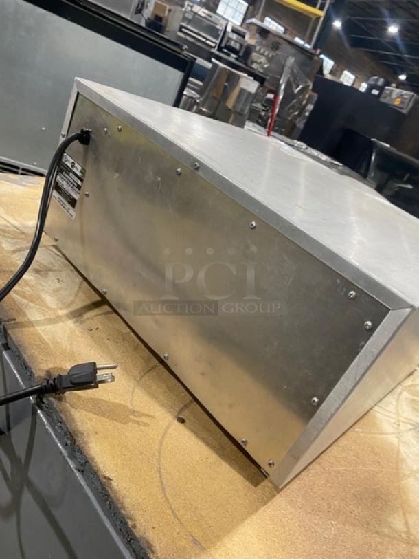 Otis Spunkmeyer Commercial Stainless Steel Electric Powered Countertop Cookie Convection Oven! With 3 Baking Trays! Model: OS-1 SN: C0090295! 120V! - Image 4 of 7