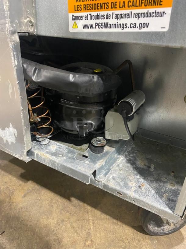 Delfield Commercial Stainless Steel Solid Single Door Worktop Freezer! With Back Splash! With Poly Coated Wire Rack! Model: GUF32BP-S SN: 2103152002462! 115V 1 Phase! On Casters! - Image 7 of 7
