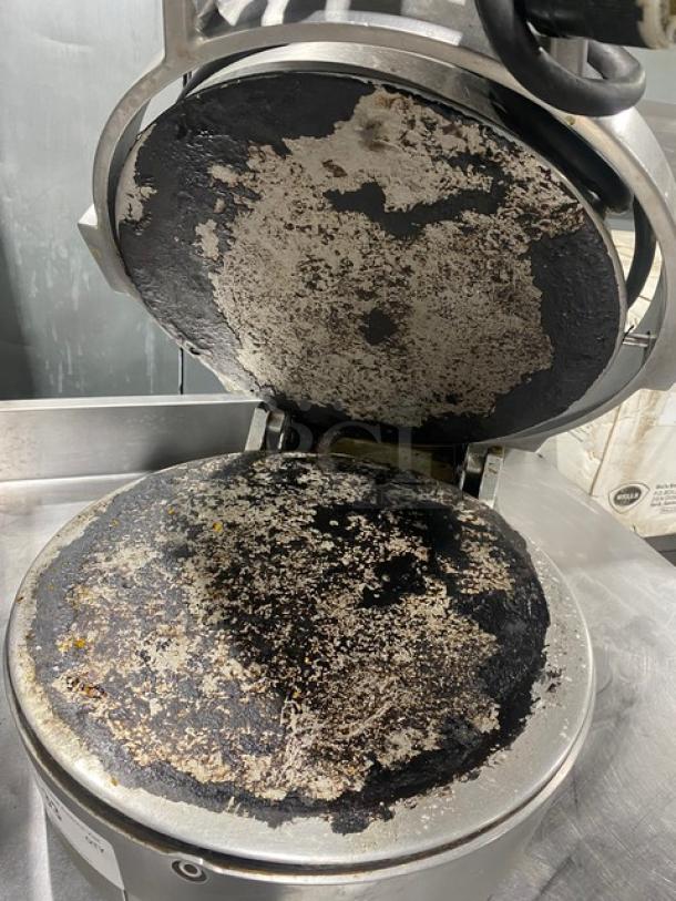 Caliente Industries Commercial Stainless Steel Electric Powered Countertop Tortilla Press Cooker/Warmer! Model: A1! 115-125/208-240V! - Image 6 of 8