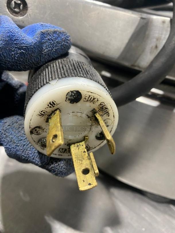 Caliente Industries Commercial Stainless Steel Electric Powered Countertop Tortilla Press Cooker/Warmer! Model: A1! 115-125/208-240V! - Image 8 of 8