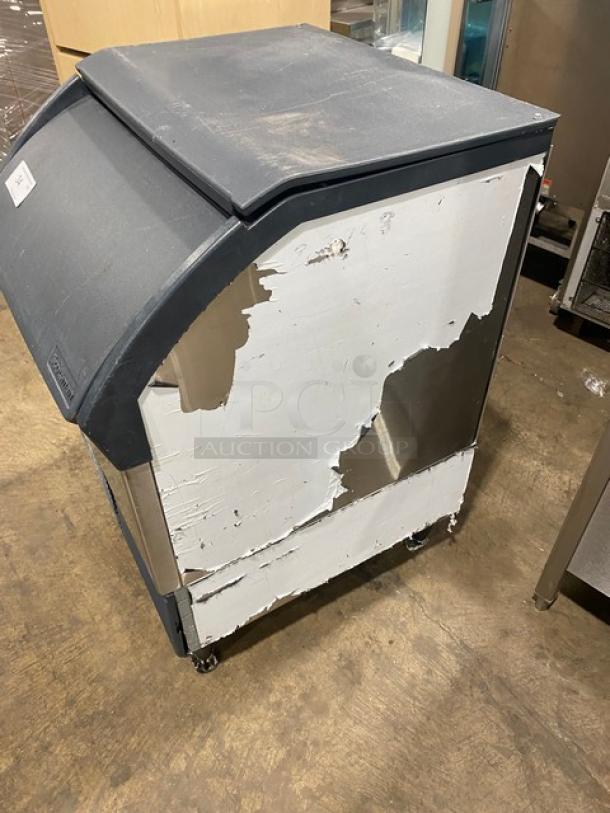 Scotsman Prodigy Series Commercial Stainless Steel Undercounter Air-Cooled Medium Cubed Ice Machine/Bin Combo! Energy Star Certified! With Sliding Top Lid! Model: CU2026MA-1A SN: 10061320010830! 115V 1 Phase! On Legs! - Image 3 of 8