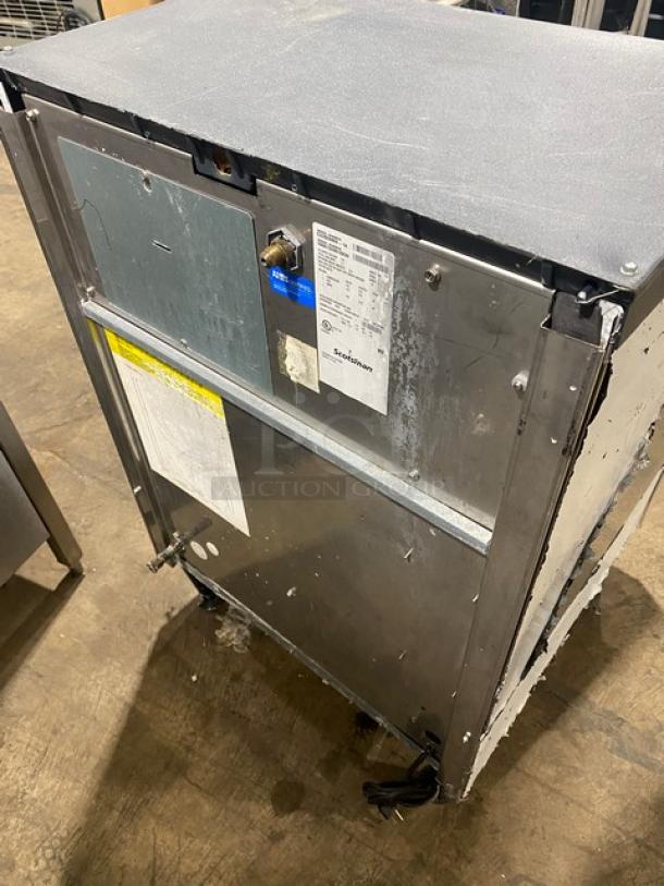 Scotsman Prodigy Series Commercial Stainless Steel Undercounter Air-Cooled Medium Cubed Ice Machine/Bin Combo! Energy Star Certified! With Sliding Top Lid! Model: CU2026MA-1A SN: 10061320010830! 115V 1 Phase! On Legs! - Image 4 of 8