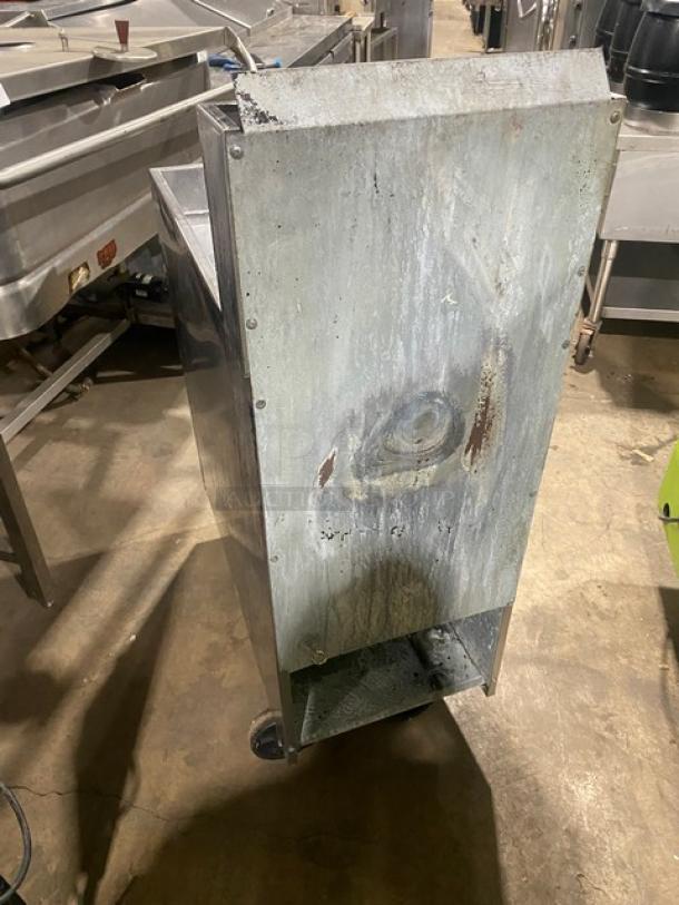 Asber Commercial Stainless Steel Natural Gas Powered Deep Fat Fryer! With Back Splash! On Casters! - Image 3 of 7