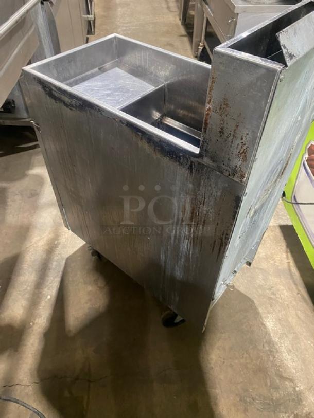 Asber Commercial Stainless Steel Natural Gas Powered Deep Fat Fryer! With Back Splash! On Casters! - Image 4 of 7