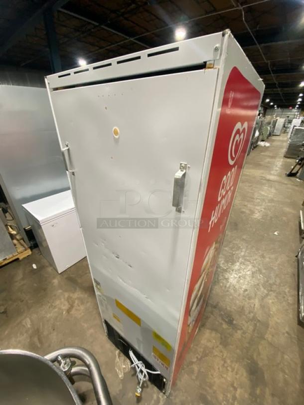 Iarp Good Humor Style Commercial Single Glass Swing Door Reach In Ice Cream/Frozen Merchandiser Display Freezer! With Poly Coated Wire Racks! Model: EIS55.3ESHGD SN: 15FE93319! 110-120V! - Image 3 of 9