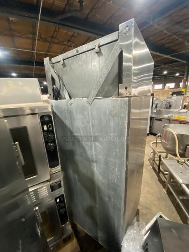 Victory Commercial Stainless Steel Solid Single Door Reach In Freezer! With Poly Coated Wire Rack! On Legs! - Image 4 of 9