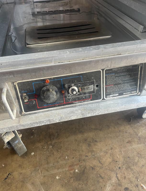 FOOD WARMER 220 VOLTS (PLUG CORD MISSING). - Image 5 of 8