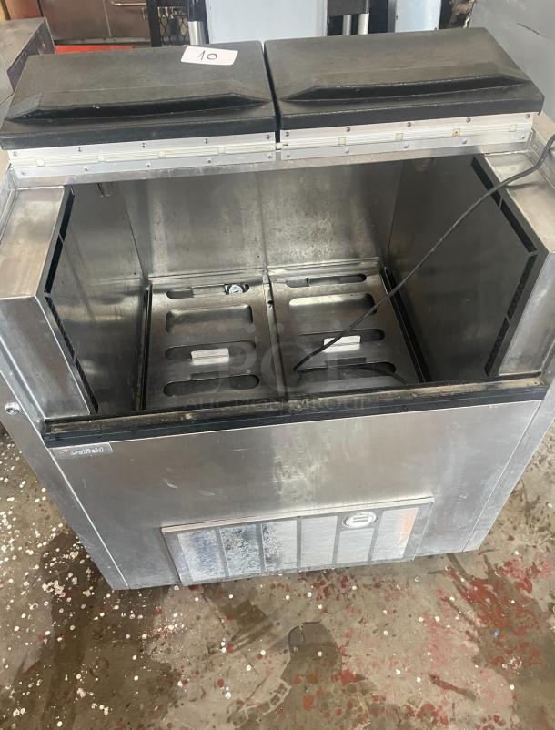 MILK COOLER, 115 VOLTS - Image 4 of 8
