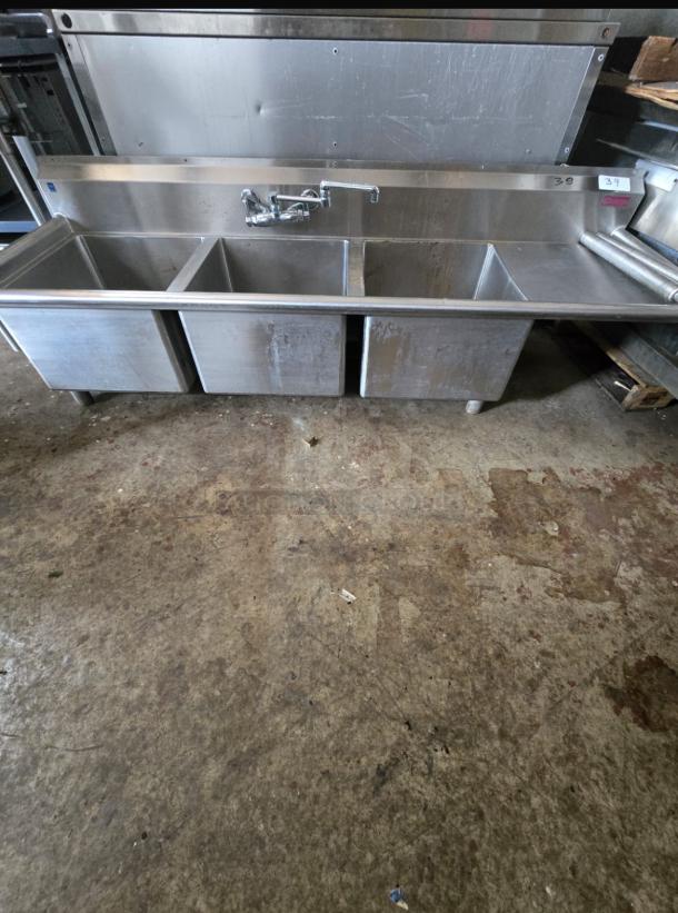 3 COMPARTMENT SINK, HEAVY DUTY 79in - Image 1 of 2