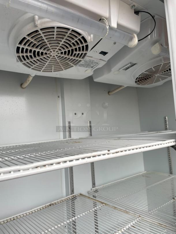 2 DOOR GLASS COOLER - Image 4 of 4