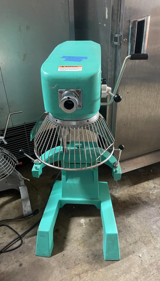 DOUGH MIXER 40 qt, NO BALL or ATTACHMENTS, NOT TESTED - Image 1 of 6