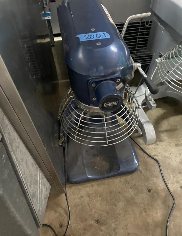 DOUGH MIXER 20qt, NO BALL OR ATTACMENTS, NOT TESTED. - Image 4 of 5