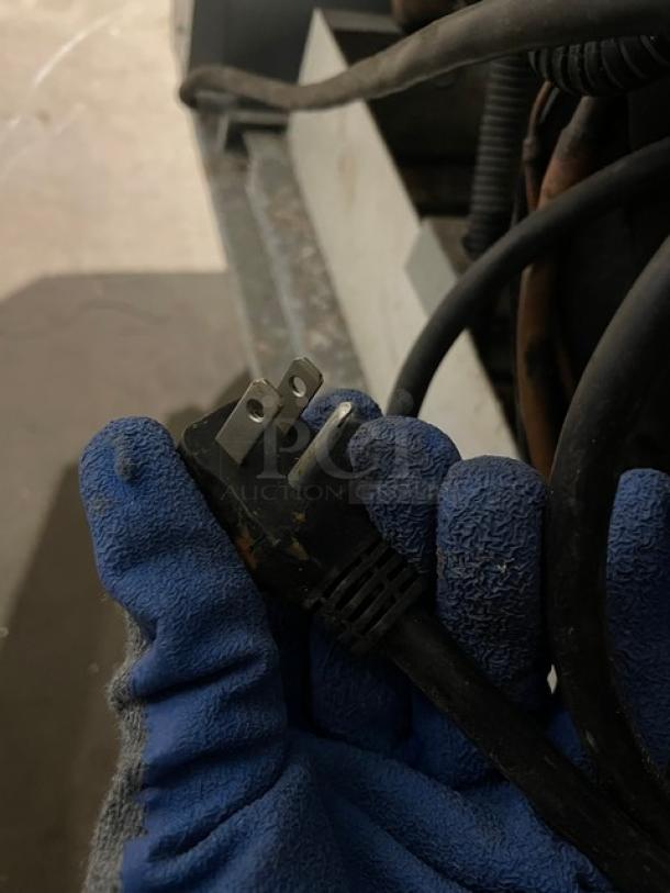 LIKE NEW! Arctic Air Commercial Stainless Steel Solid Single Door Reach In Freezer! With Poly Coated Wire Rack! Model: AF23 SN: H8157523! 115V! On casters! - Image 9 of 11