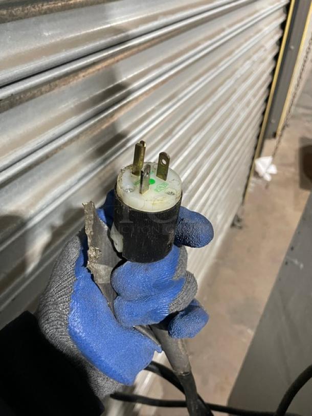 Metro Flavor Hold Series Commercial Single Section Half Door Insulated Mobile Heated Holding/Proofing Cabinet! With Wide Pan Holding Panels! Model: C199-H(1)N SN: 28595! 120V! On Casters! - Image 9 of 12