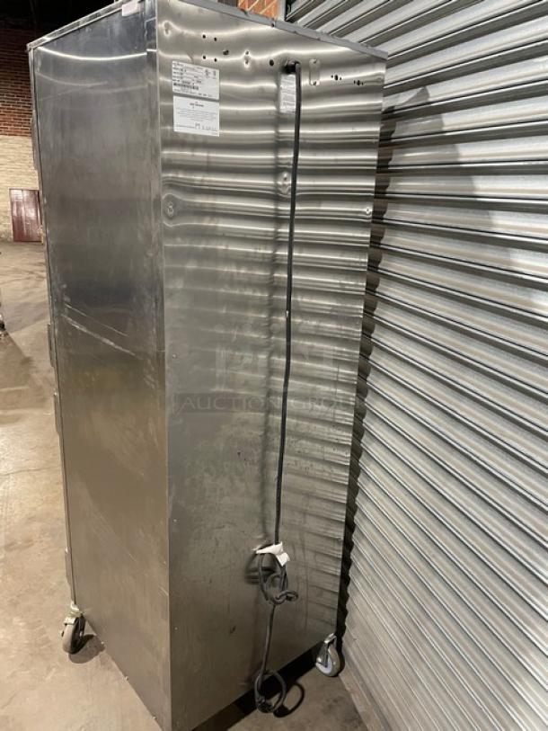 Alto-Shaam! 2021 Late Model! Halo Heat Series Commercial Stainless Steel Dutch Door Dual Compartment Mobile Heated Holding/Proofing Cabinet! With Universal Holding Racks! Model: 1200-UP SN: 3040338-5! 120V 1 Phase! On Casters! - Image 3 of 12