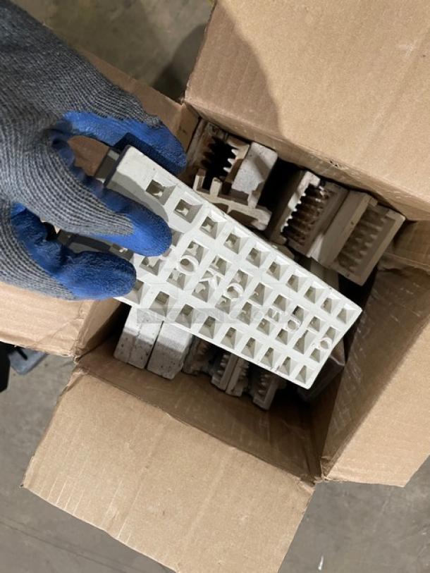 Old Hickory Commercial Stainless Steel Natural Gas Powered Rotisserie Oven! With 7 Knife Spits! With NEW Heavy-Duty Fire Bricks! On Casters! WORKING WHEN REMOVED! - Image 15 of 16