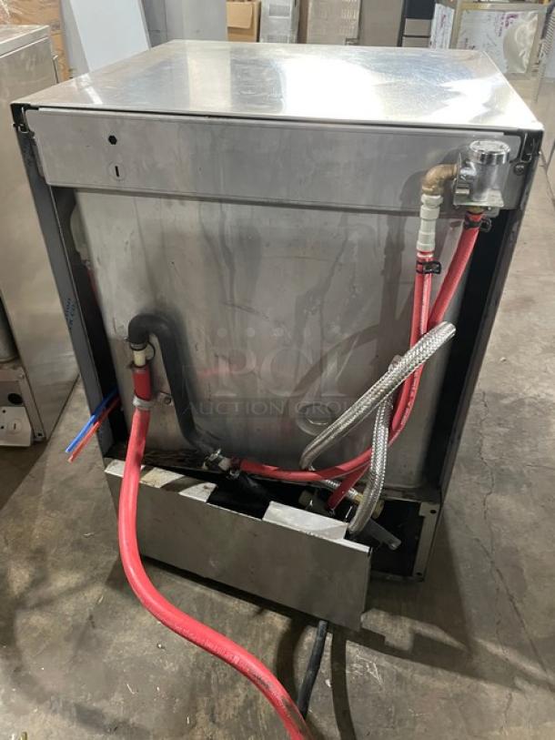 Hobart! New Body Style! LXe Series Commercial Stainless Steel Electric Powered Undercounter High Temperature Dishwasher! Model: LXEH SN: 231214762! 120/208-240V 1 Phase! - Image 3 of 11