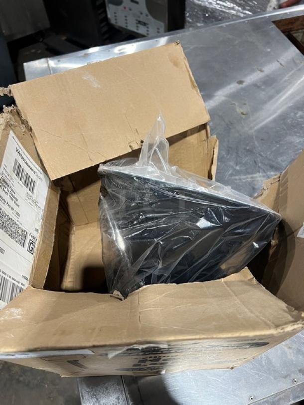 NEW! ServIt Commercial Black Ceiling Mount 10-5/8" Round Cone Style Heat Lamp! - Image 2 of 4